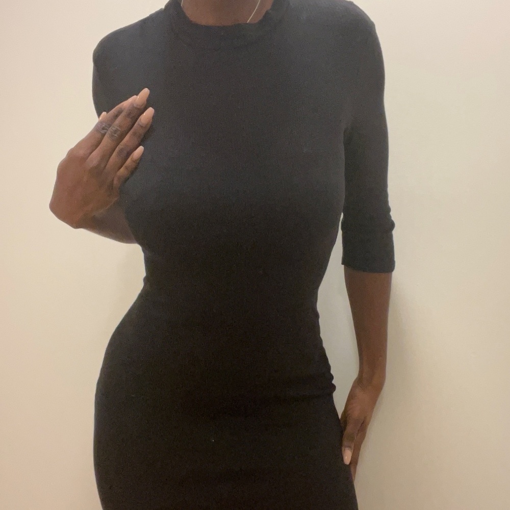 Black Body Body Fitted Dress